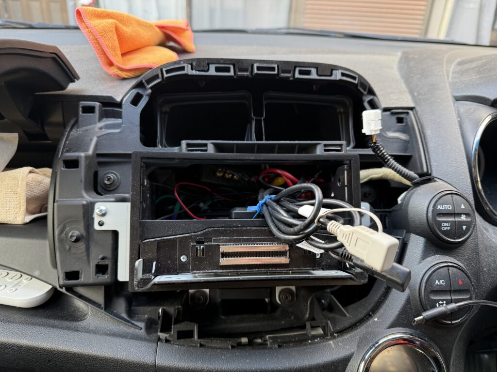 ホンダ・フィットシャトル