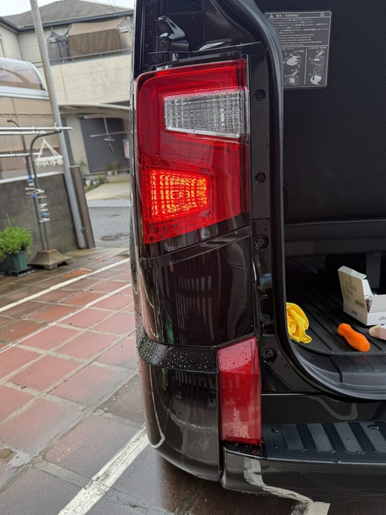 ミツビシ・デリカD5 Black Edition (CV1W)