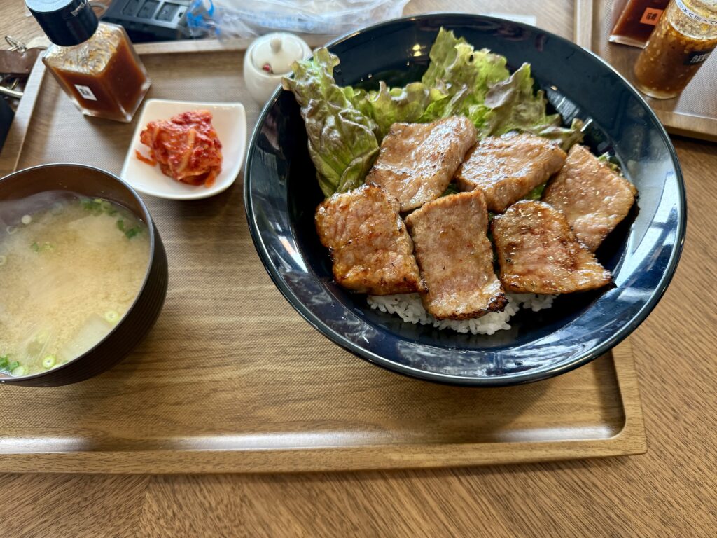 どんぶりざえもん