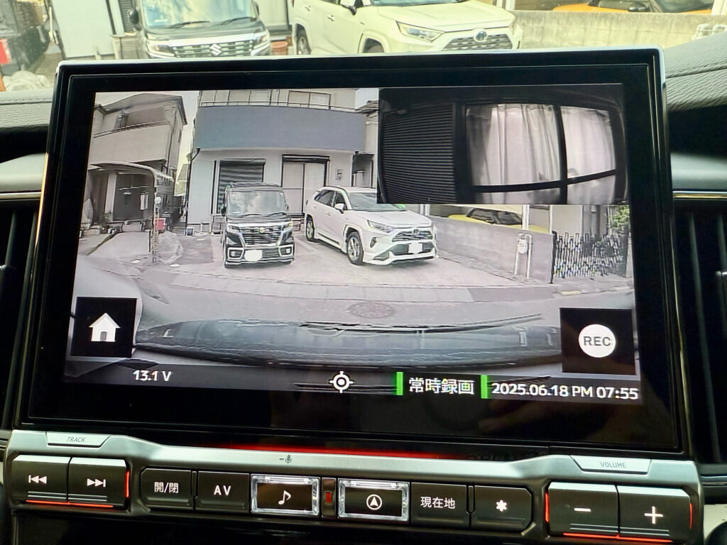ミツビシ・デリカD5 BLACK Edition (CV1W)