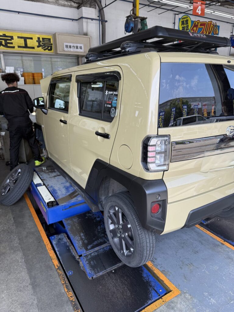 ダイハツ・タフトGターボ4WD (LA910S)