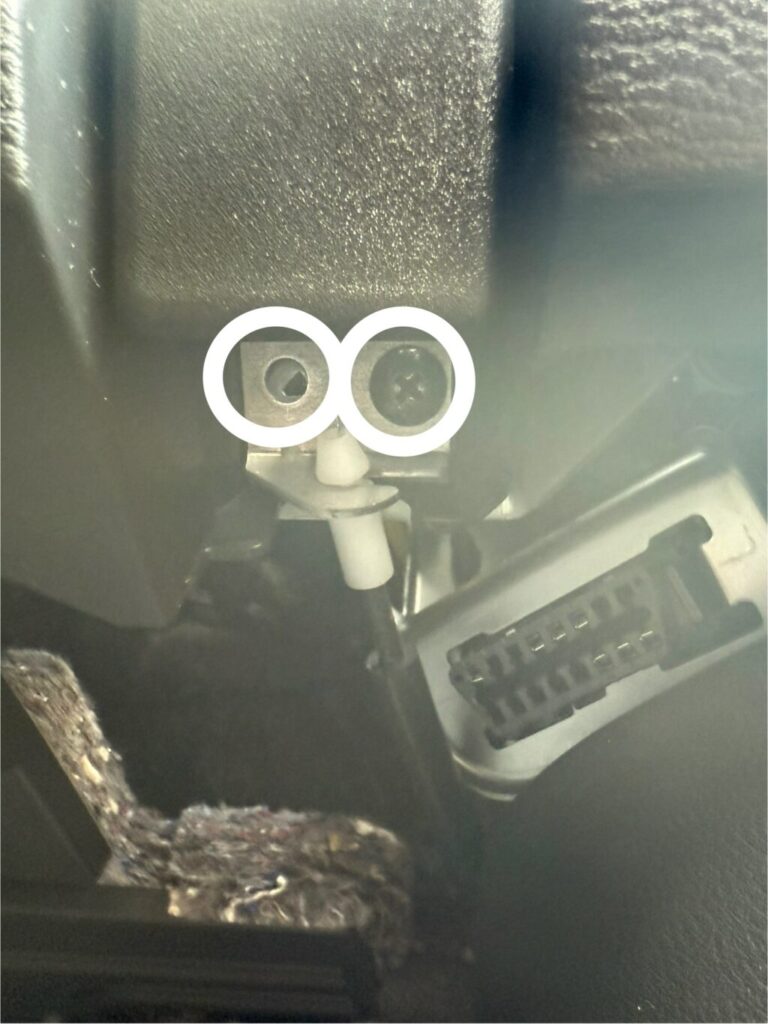 三菱・デリカD5 Black Edition (CV1W)