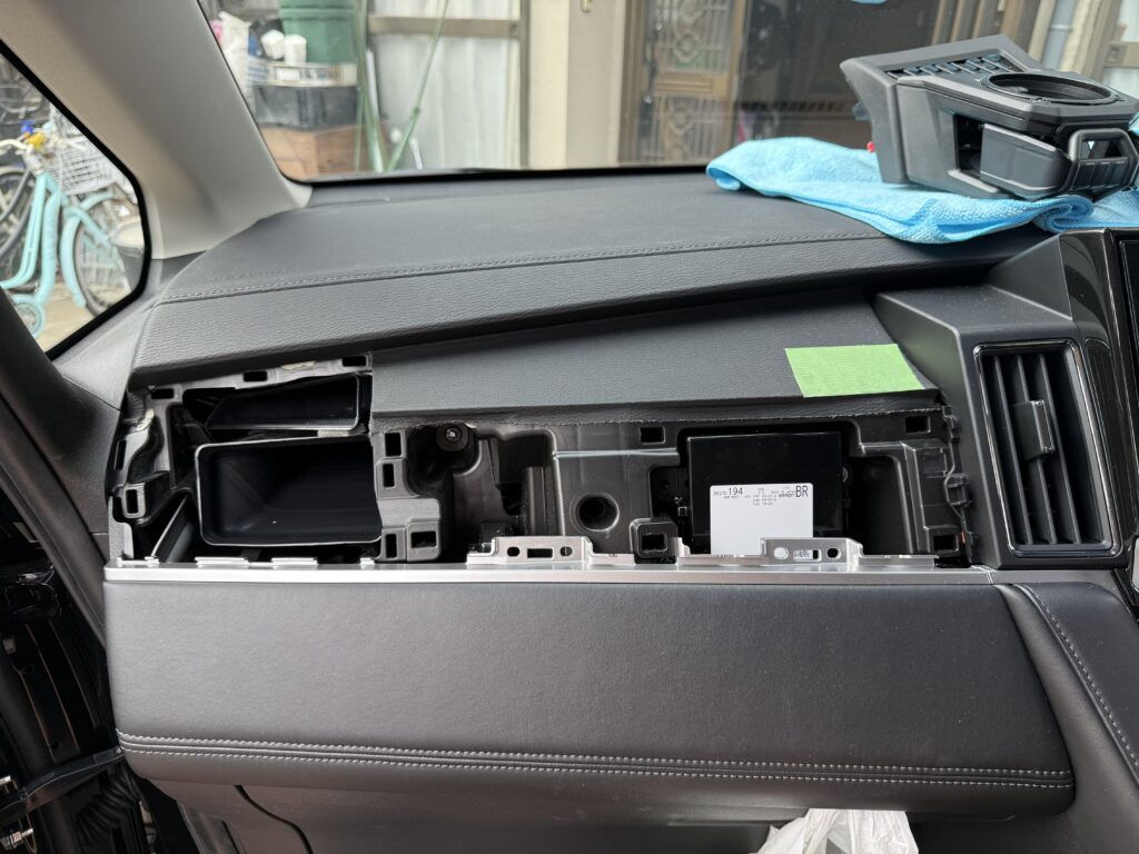 デリカD5 Black Edition (CV1W)