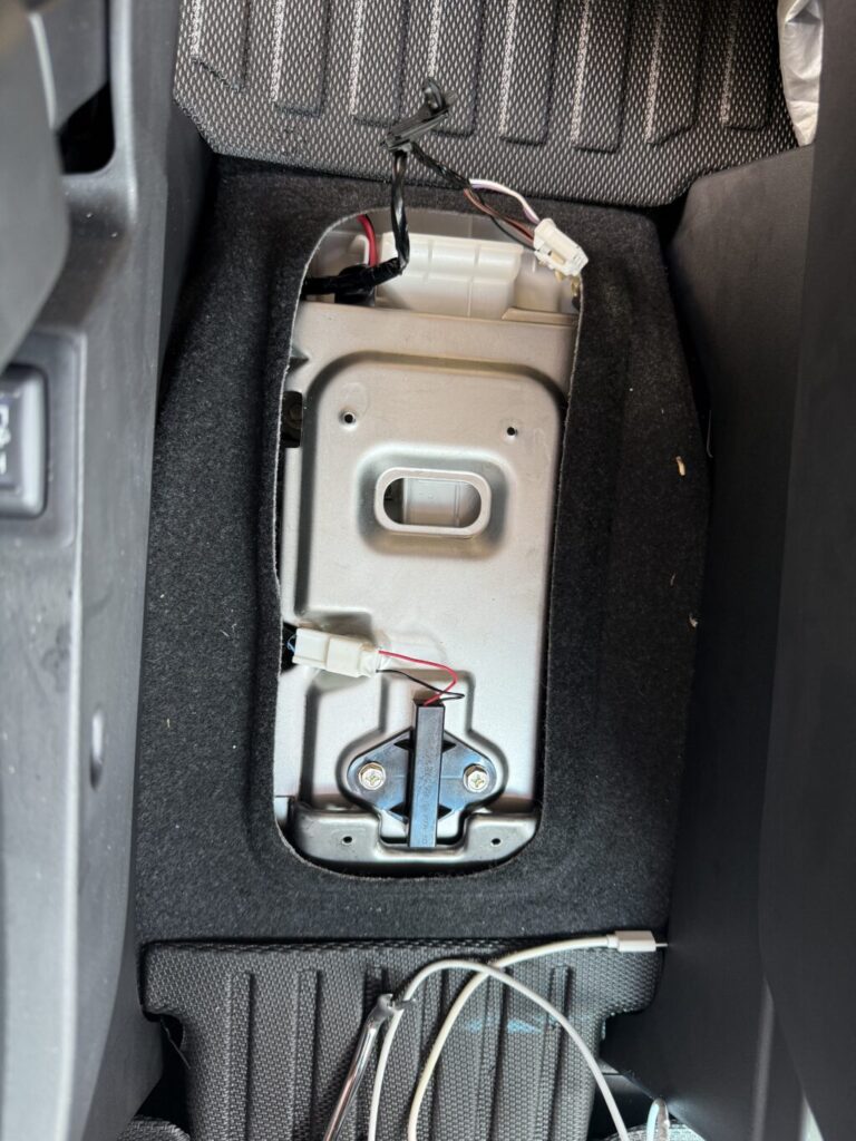 デリカD5 Black Edition (CV1W)