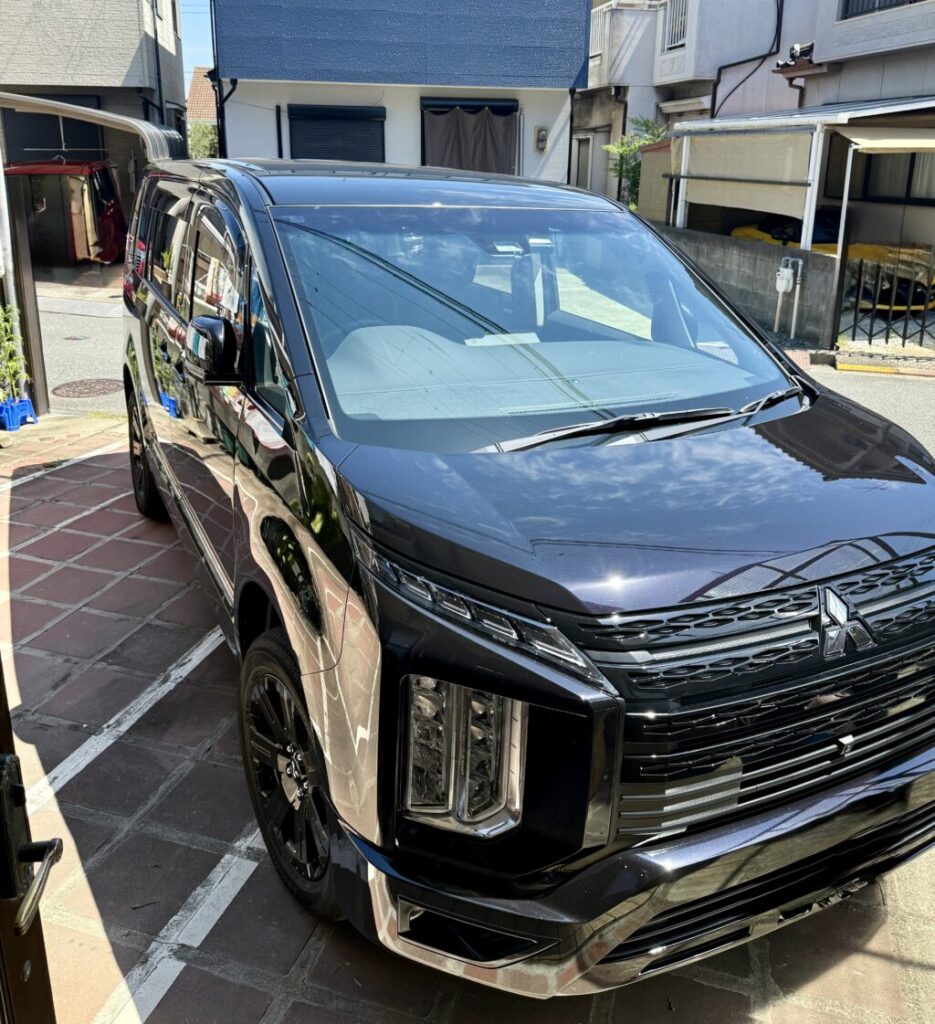 ミツビシ・デリカD5 Black Edition (CV1W)