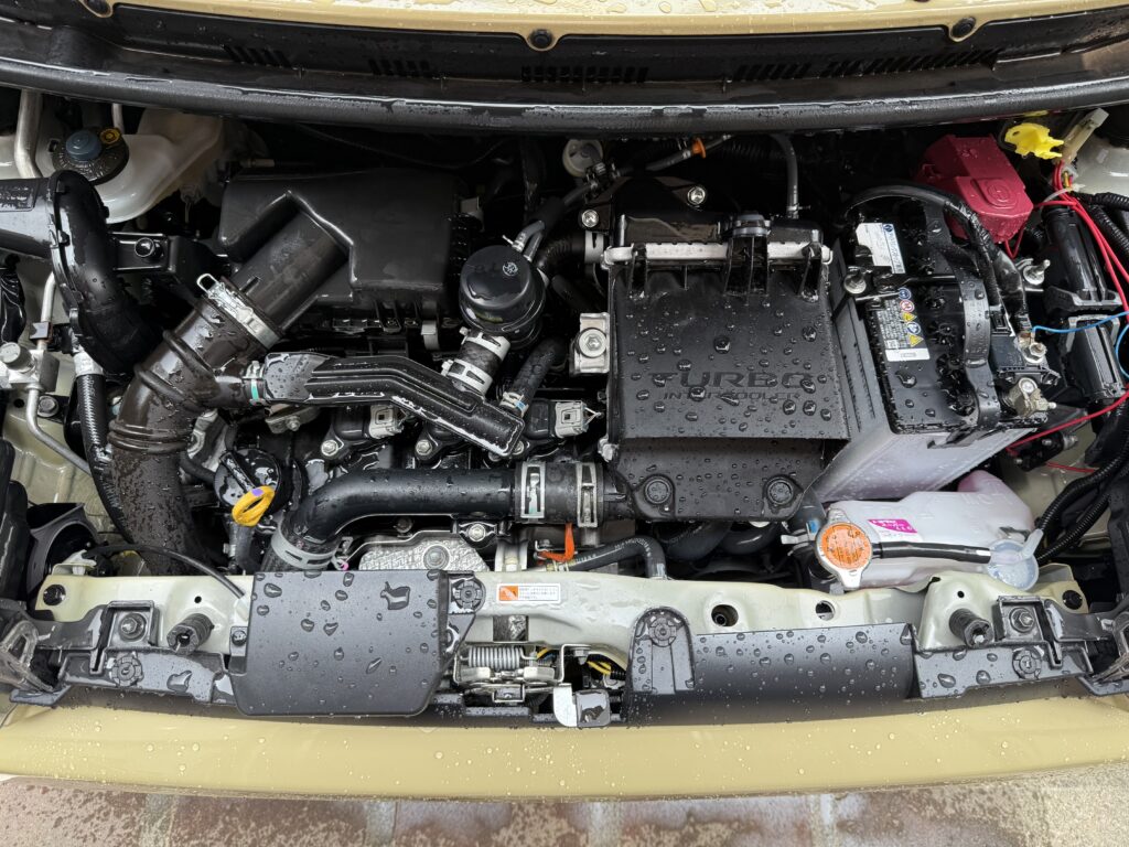 ダイハツ・タフトGターボ4WD (LA910S)