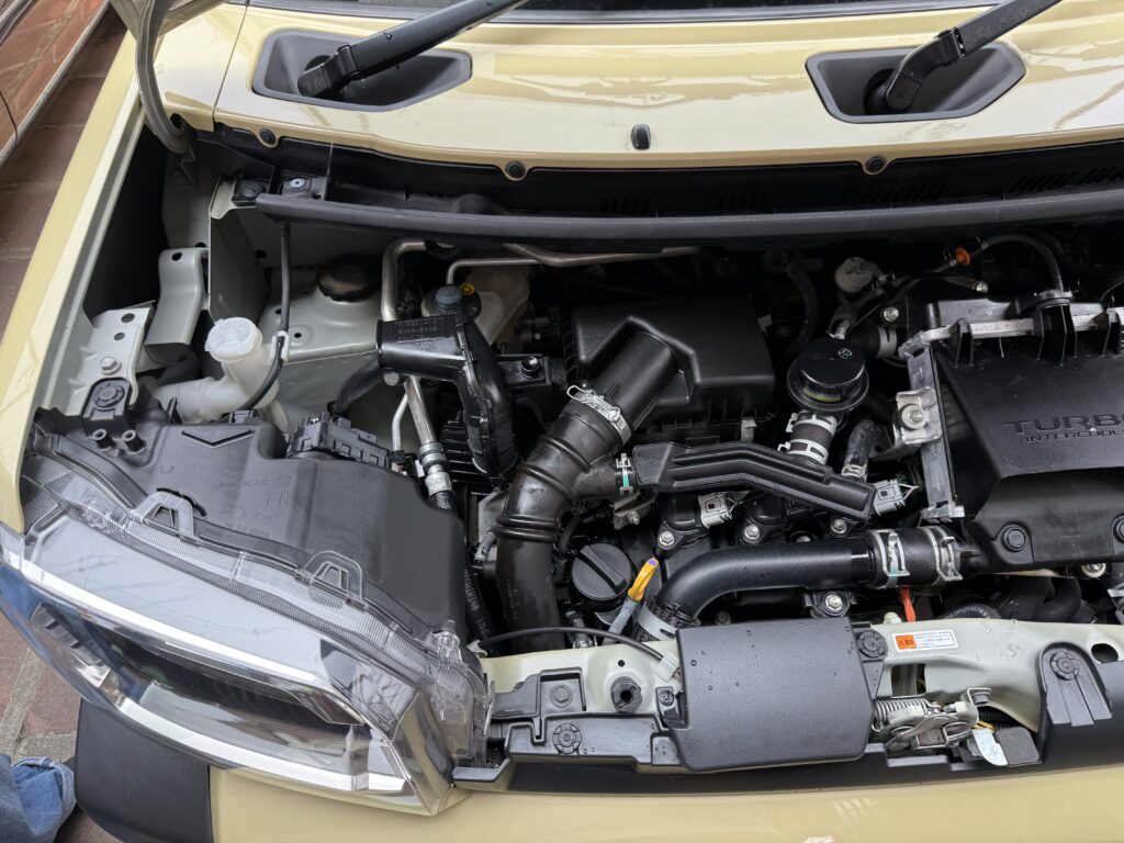 ダイハツ・タフトGターボ4WD (LA910S)