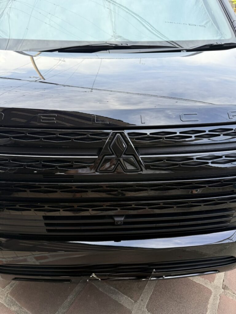 ミツビシ・デリカD5 Black Edition (CV1W)