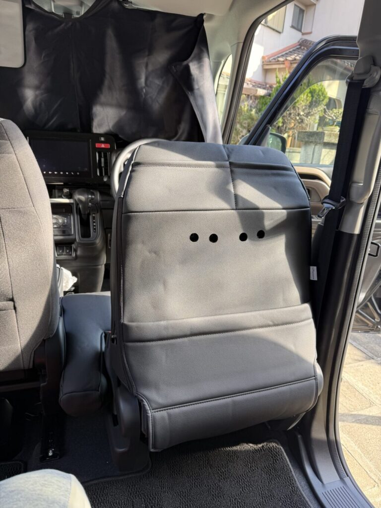 スズキ・スペーシアハイブリッドX(5AA-MK94S)