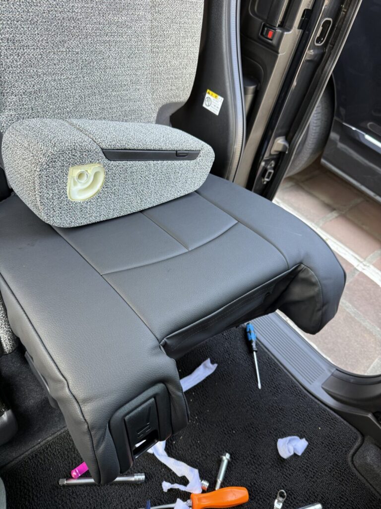 スズキ・スペーシアハイブリッドX(5AA-MK94S)