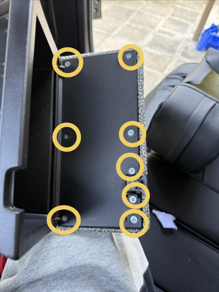 スズキ・スペーシアハイブリッドX(5AA-MK94S)