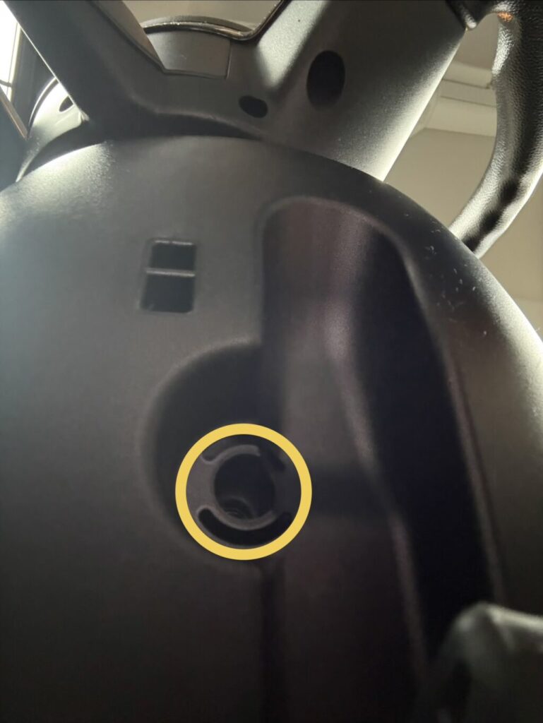 スズキ・スペーシアハイブリッドX(5AA-MK94S)