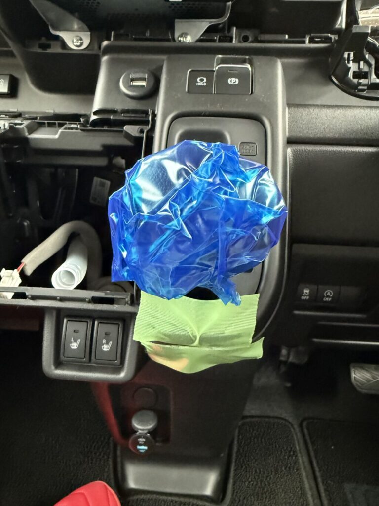 スズキ・スペーシアハイブリッドX(5AA-MK94S)