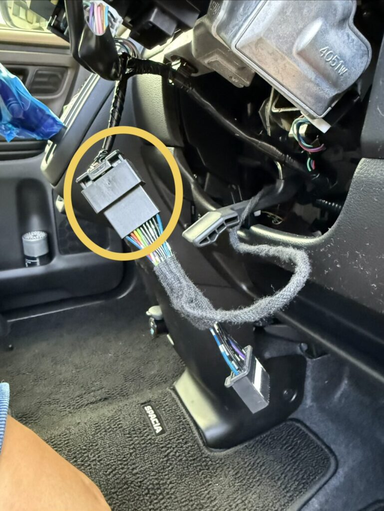 スズキ・スペーシアハイブリッドX(5AA-MK94S)