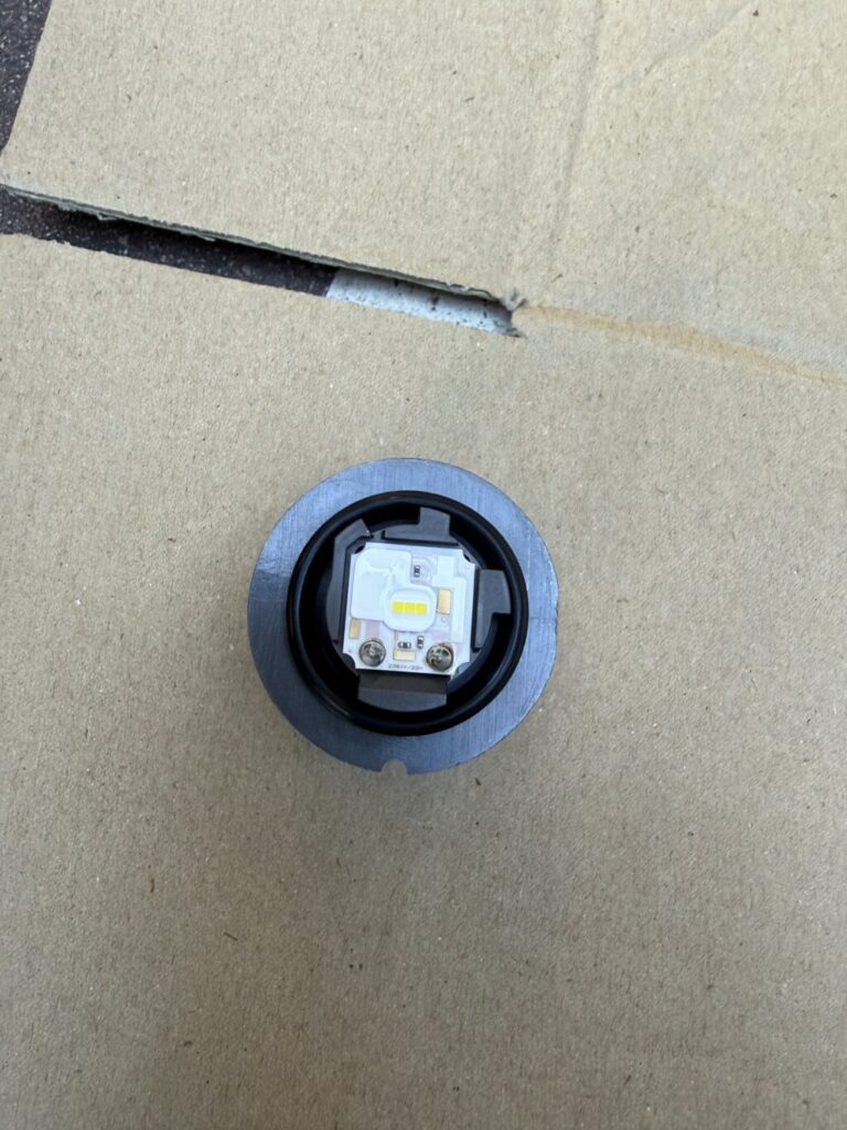 スズキ・スペーシアハイブリッドX(5AA-MK94S)