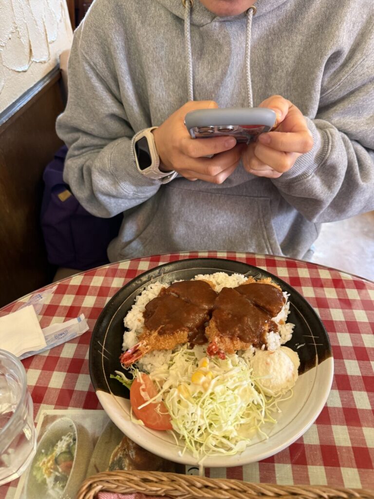 カフェ・ロビンフッド
