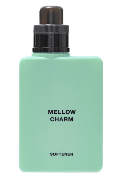 MELLOW CHARM ノーブルウッディアンバーの香り